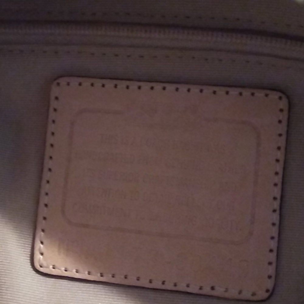 COPY - Coach Croc Embossed Bleeker - Picture 9 of 12